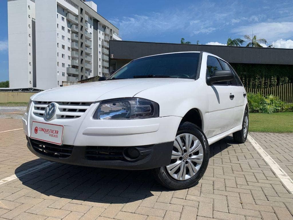 Volkswagen Gol (novo) 1.0 Mi Total Flex 8V 4p