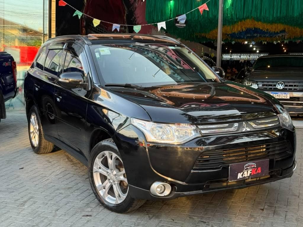 Mitsubishi Outlander 2.0 160CV AUT.