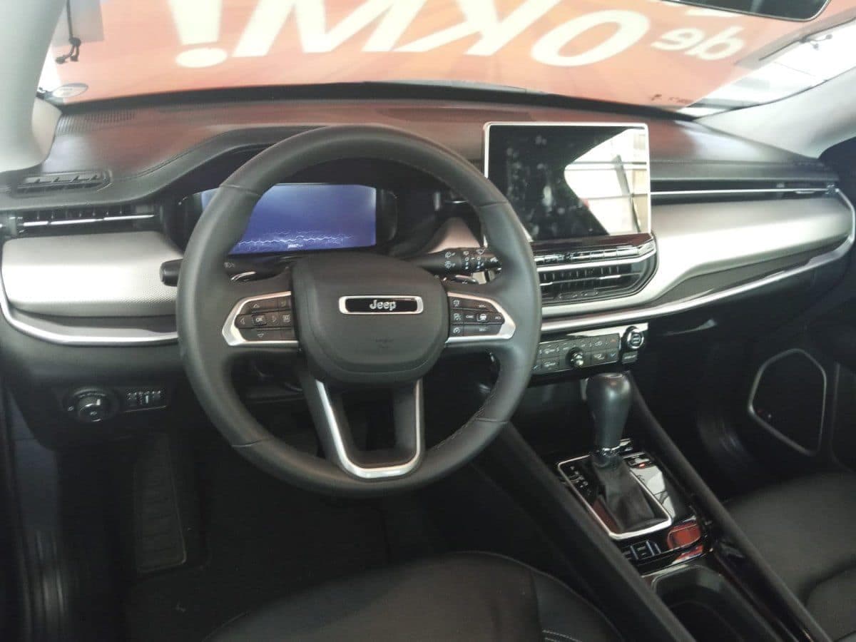 Jeep Compass Longitude