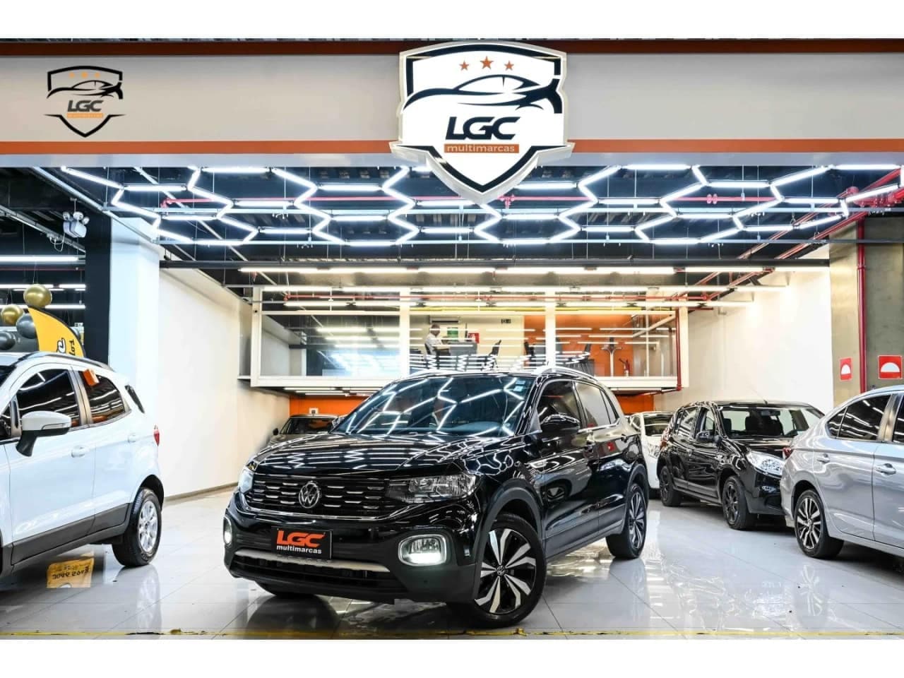 Volkswagen T-Cross 1.4 250 TSI TOTAL FLEX HIGHLINE AUTOMÁTICO