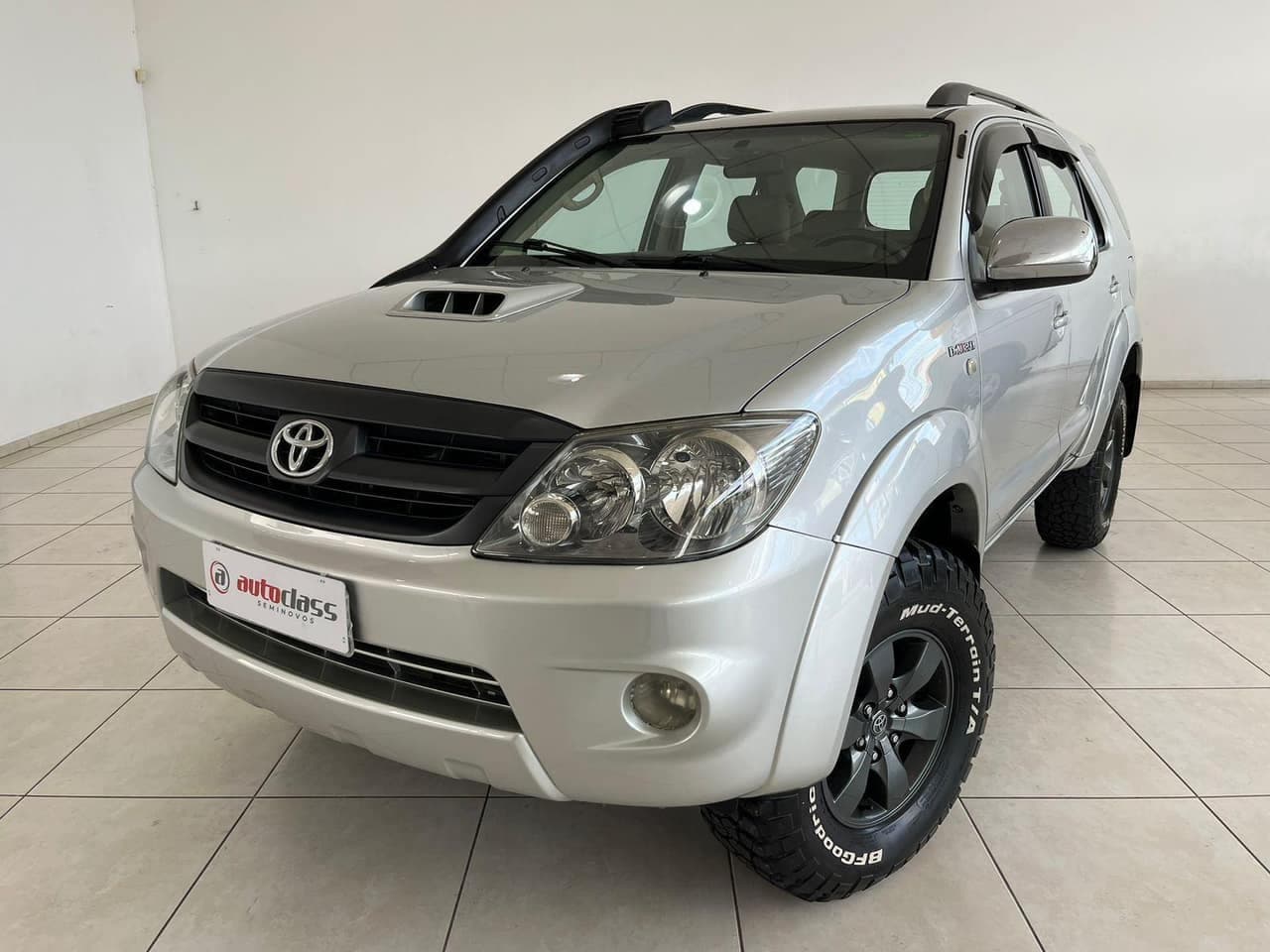 Toyota Hilux SRV 4X4