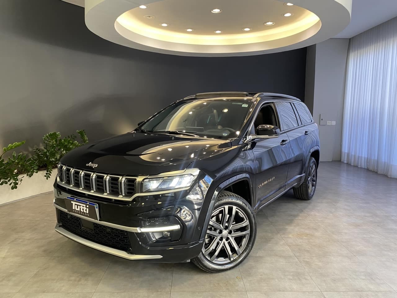 Jeep Commander 2.0 HURRICANE 4 TURBO GASOLINA OVERLAND AT9