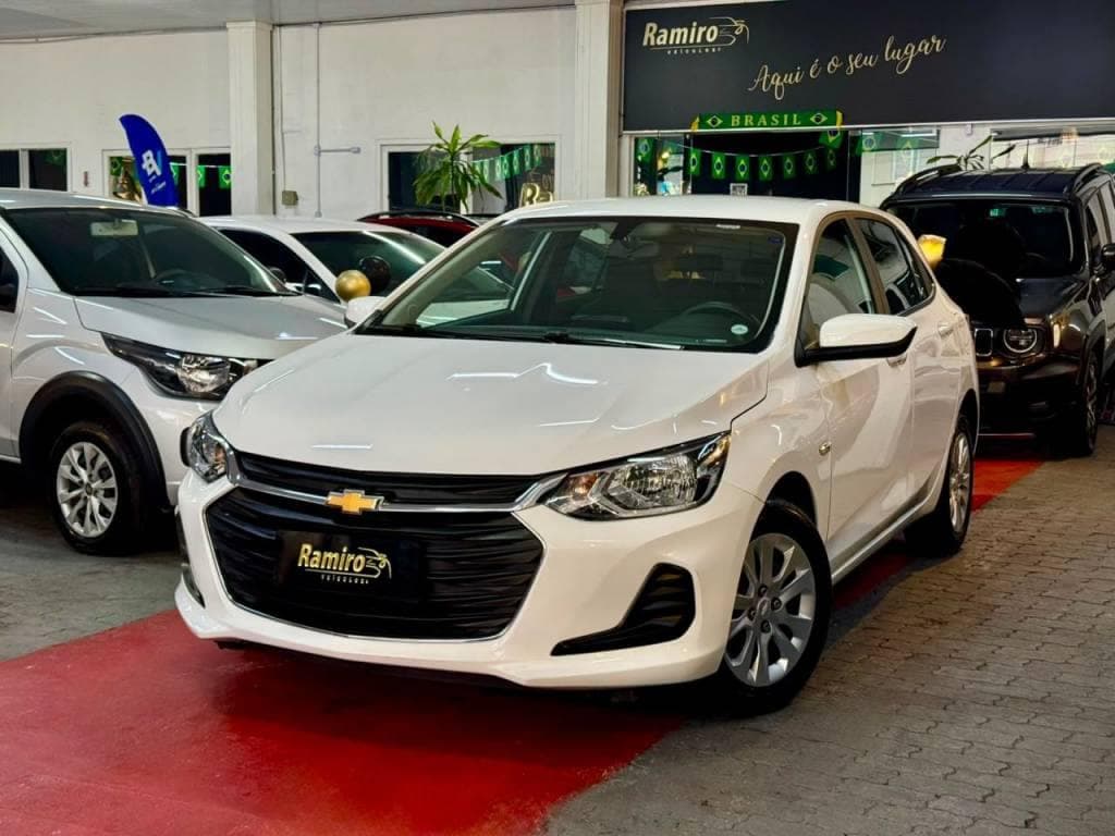 Chevrolet Onix HATCH LT 1.0 8V FlexPower 5p Mec.