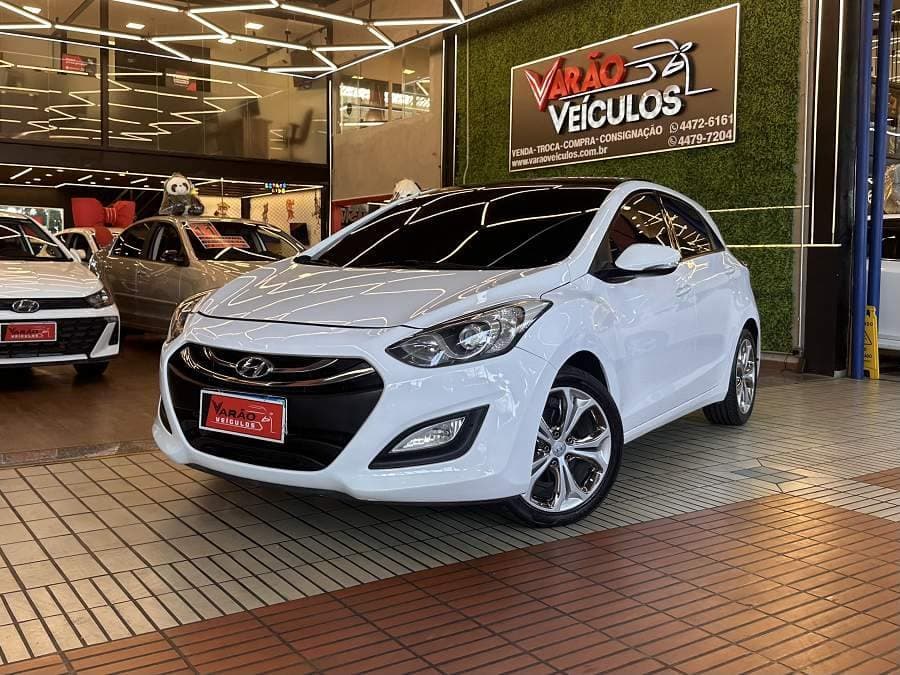 Hyundai i30 1.8 - AUTOMÁTICO - COMPLETO -