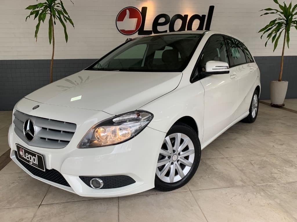 Mercedes-Benz B 1.6 Turbo