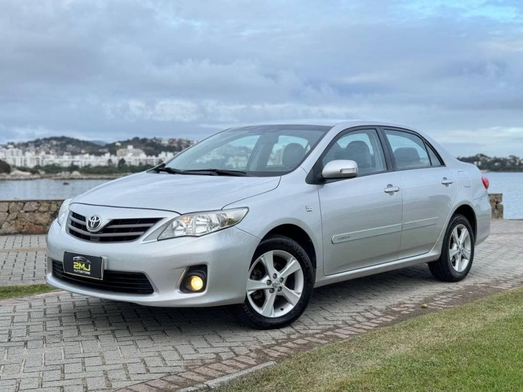 Toyota Corolla XEi 2.0 Flex 16V Aut.