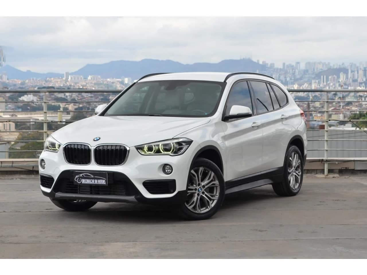 BMW X1 2.0 16V TURBO ACTIVEFLEX SDRIVE20I 4P AUTOMÁTICO
