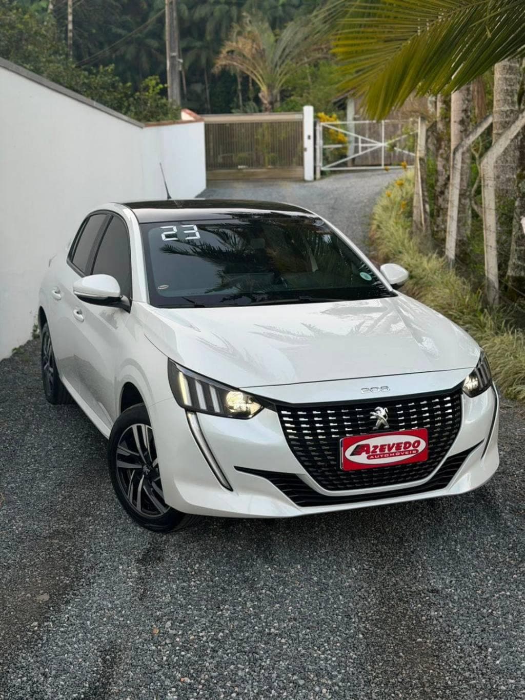 Peugeot 208 Roadtrip 1.6 Flex 16V 5p Aut.