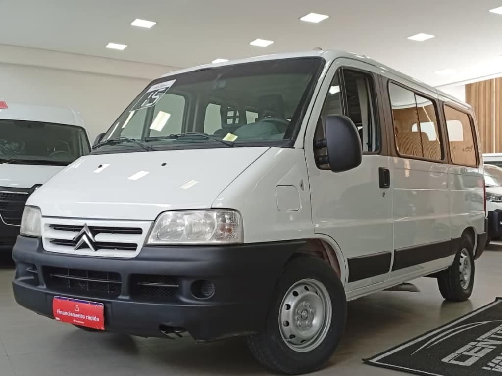 Citroen Jumper 2.3 HDI DIESEL MINIBUS 33M 3P MANUAL