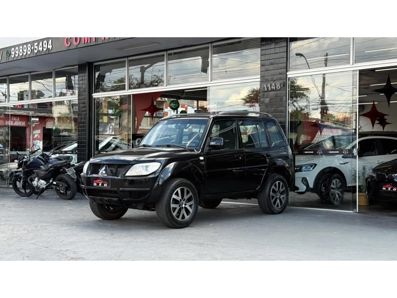 Mitsubishi Pajero 2.0 4X4 16V 140CV FLEX 4P AUTOMÁTICO