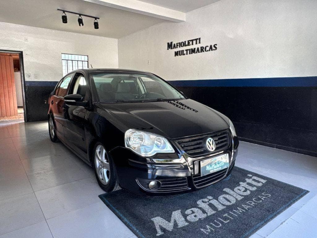 Volkswagen Polo Sed. COMFORT. 1.6 Mi Tot. Flex 8v
