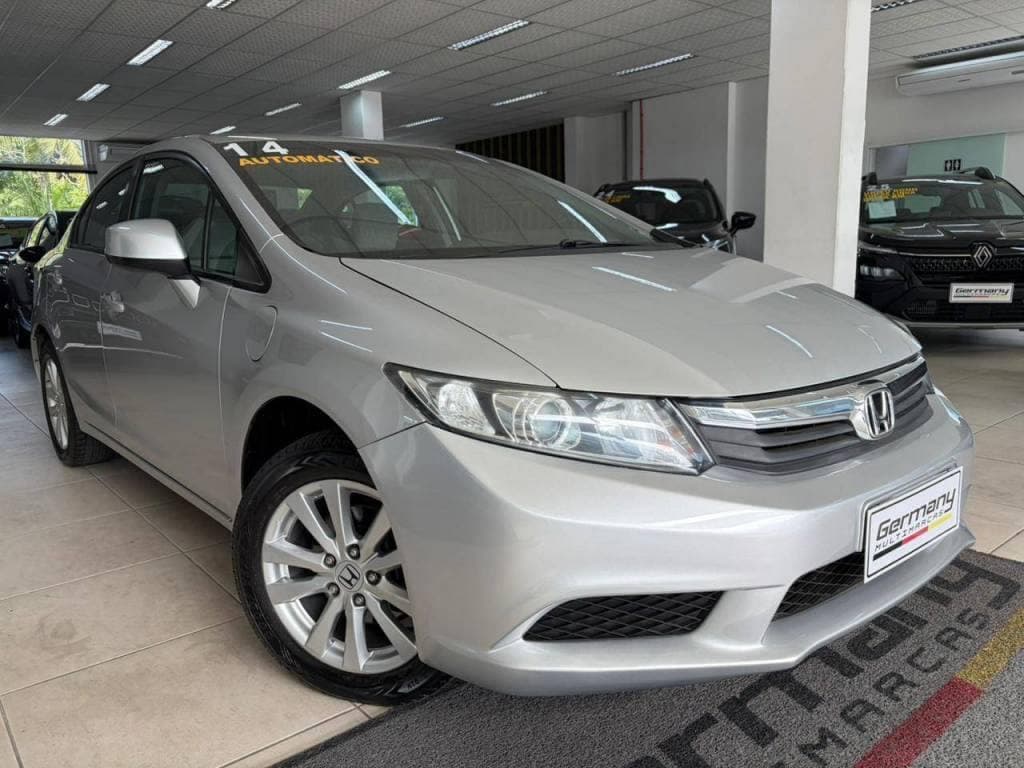 Honda Civic Sedan LXS 1.8/1.8 Flex 16V Aut. 4p