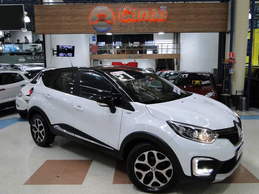Renault Captur 1.6 BOSE CVT