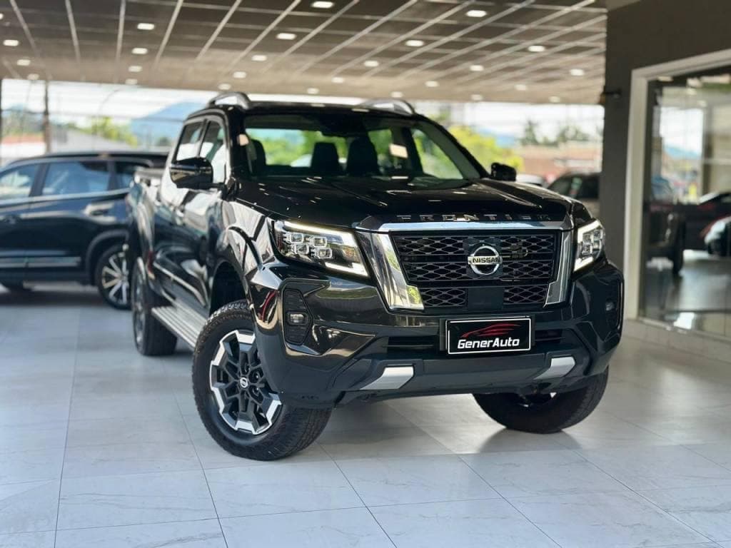 Nissan Frontier PLATI. CD 2.3 Bi-TB Dies.Aut.