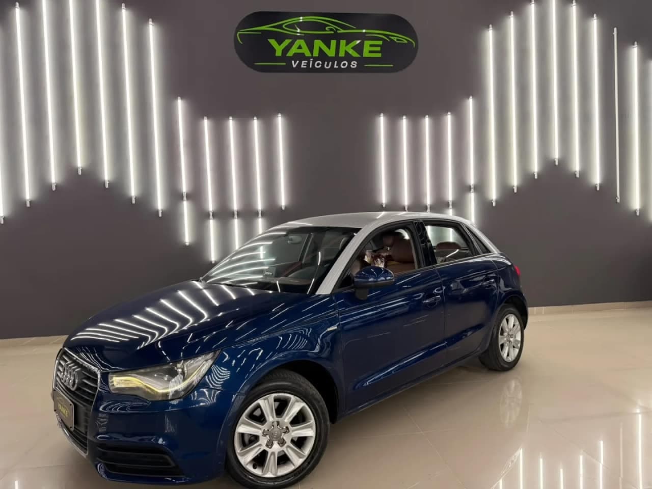 Audi A1 1.4 TFSI ATTRACTION 16V 122CV GASOLINA 2P AUTOMÁTICO