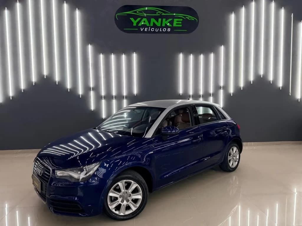 Audi A1 1.4 TFSI ATTRACTION 16V 122CV GASOLINA 4P AUTOMÁTICO