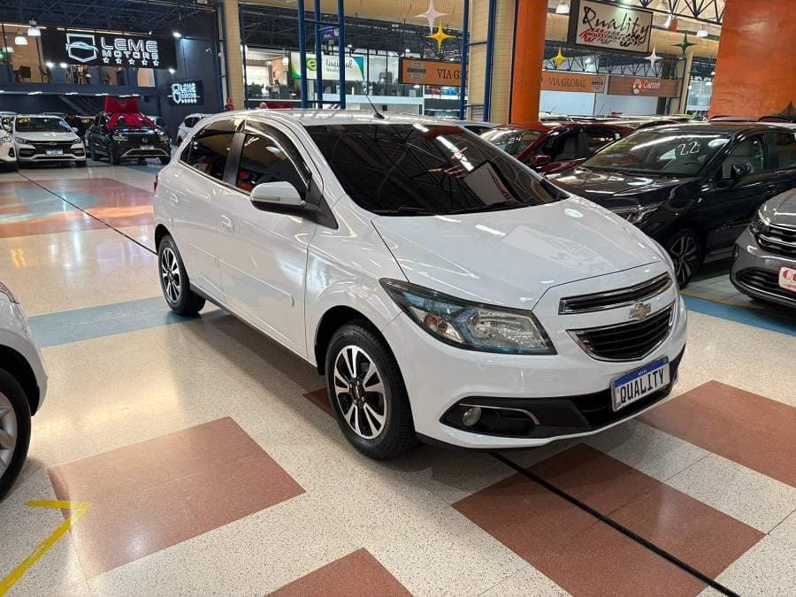 Chevrolet Onix 1.4 MPFI LTZ 8V