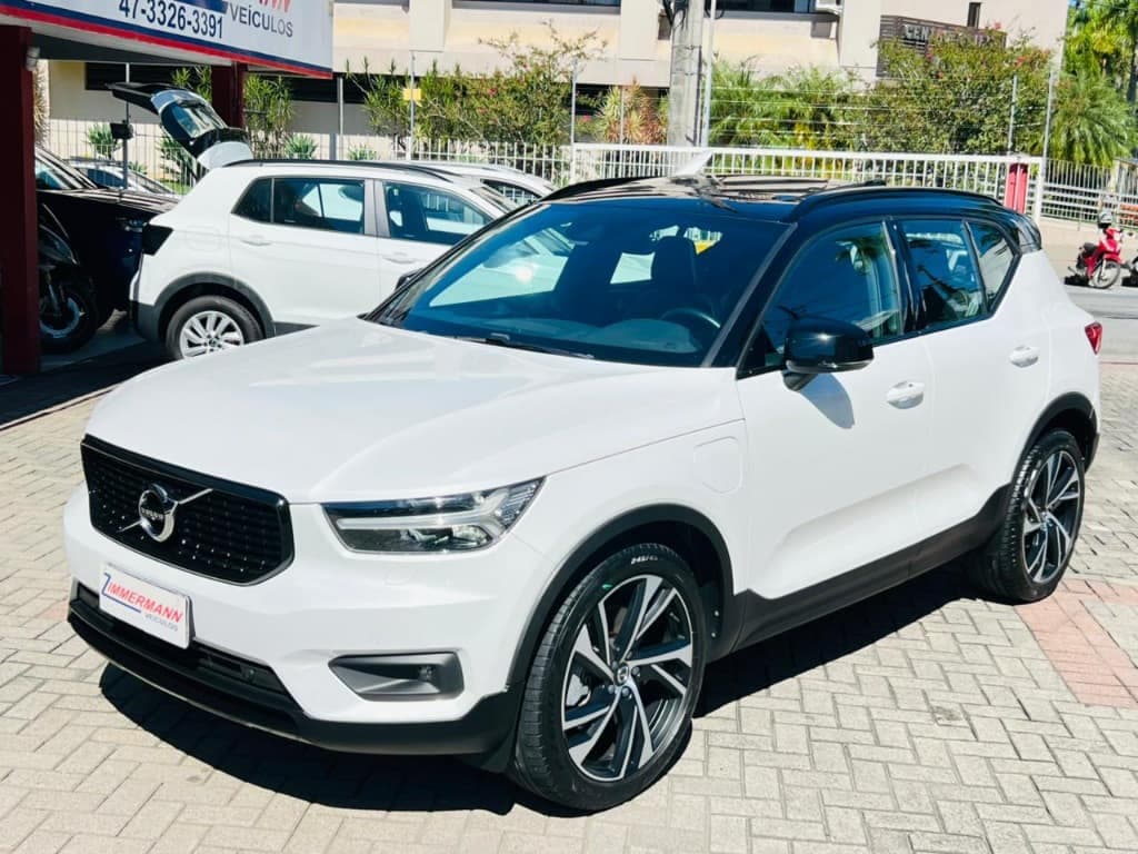 Volvo Xc40 T-5 R-Design 1.5 Plug-in Híbrido