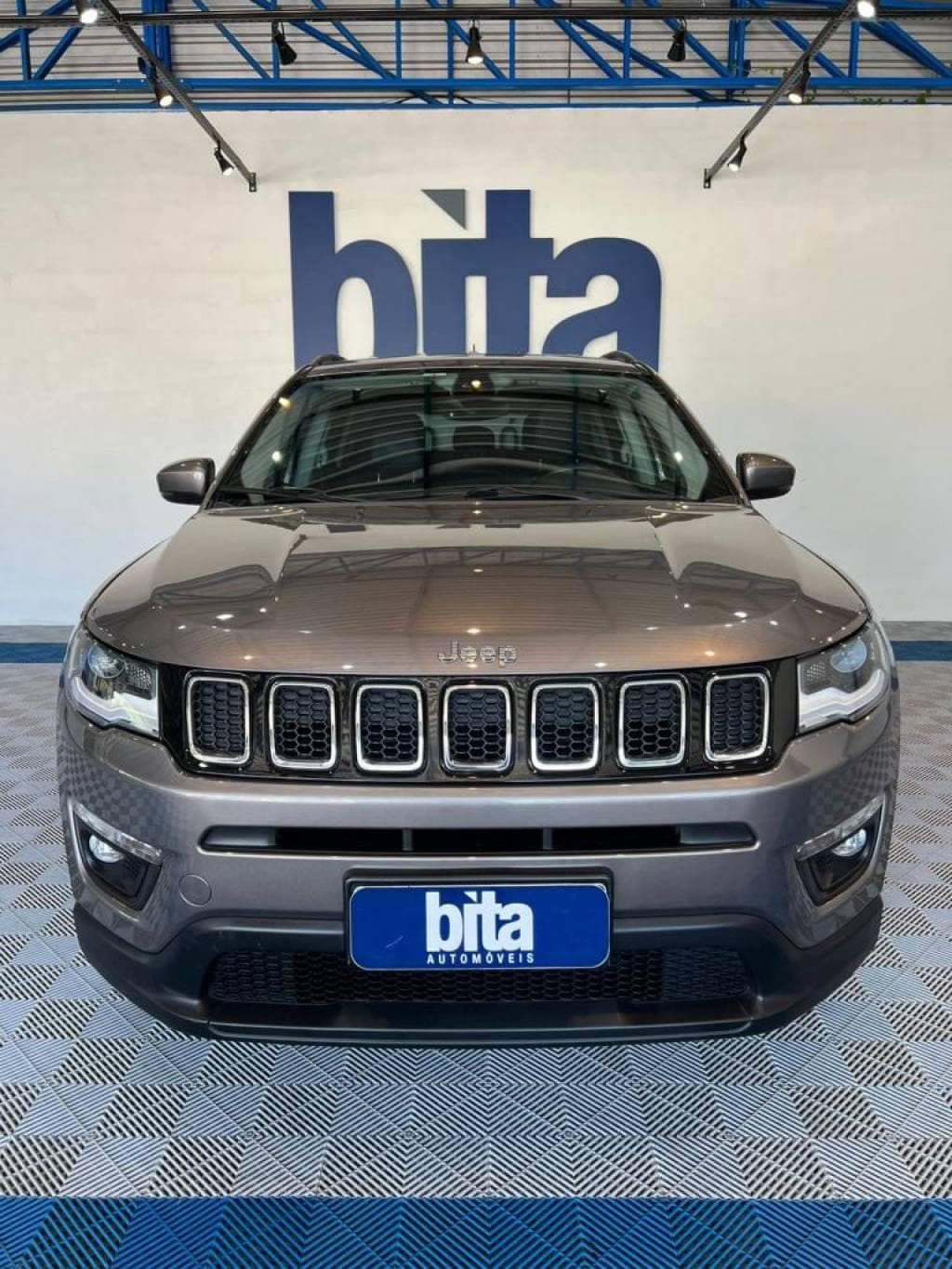 Jeep Compass LONGITUDE 2.0 4x2 Flex 16V Aut.