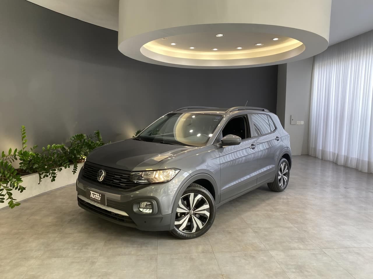 Volkswagen T-Cross 1.0 200 TSI TOTAL FLEX AUTOMÁTICO