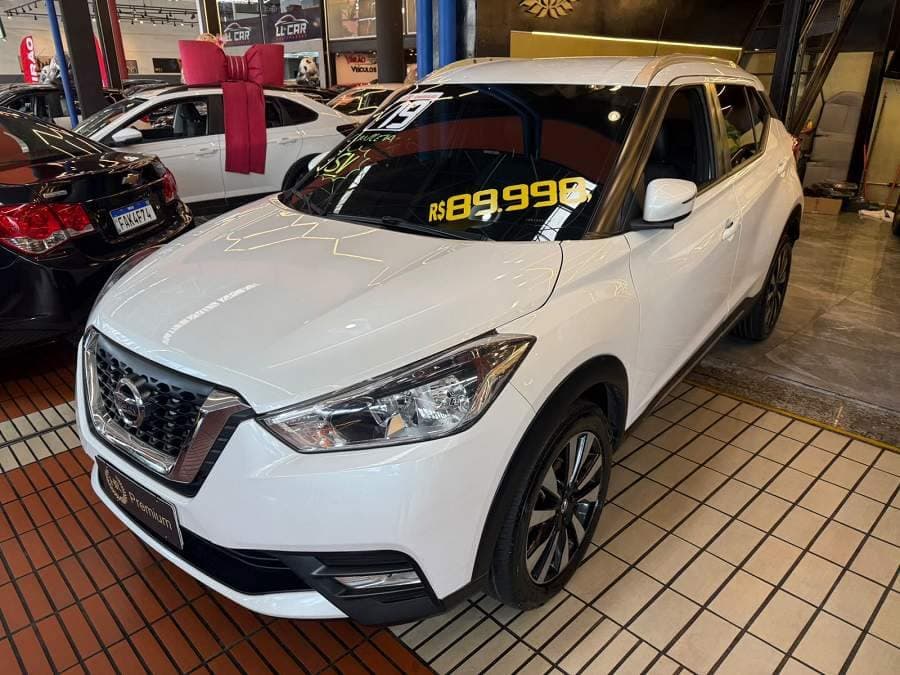 Nissan Kicks SV 1.6 COMPLETA BANCOS EM COURO BAIXO KM!!!