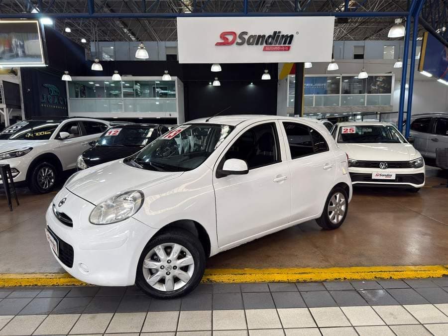 Nissan March 1.0 S COMPLETO