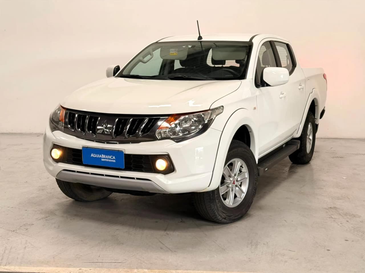 Mitsubishi L200 2.4 16V TURBO DIESEL SPORT GLS CD 4P 4X4 AUTOMÁTICO