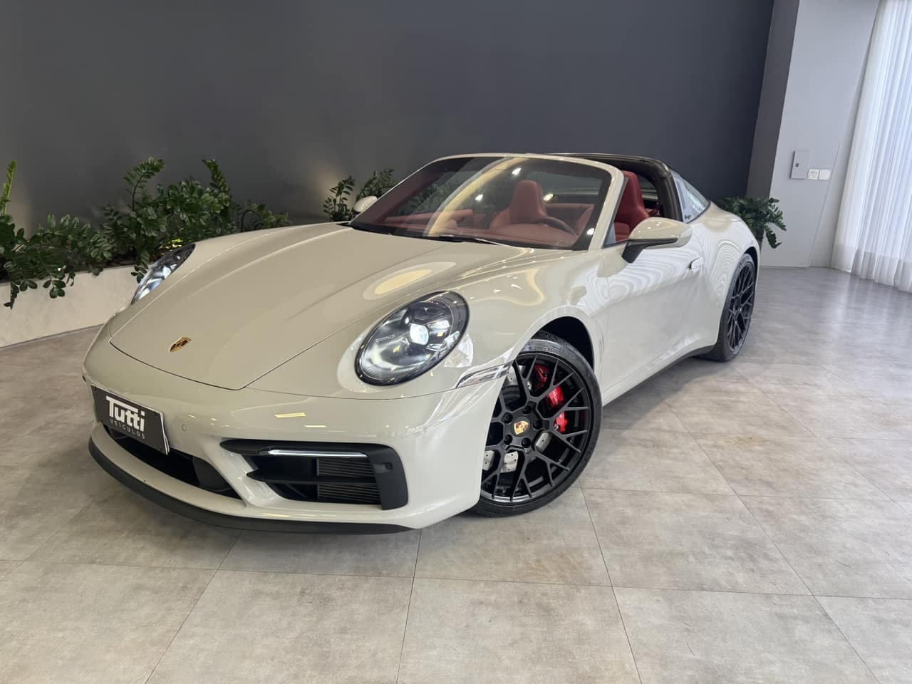 Porsche 911 3.0 24V H6 GASOLINA TARGA 4 GTS PDK