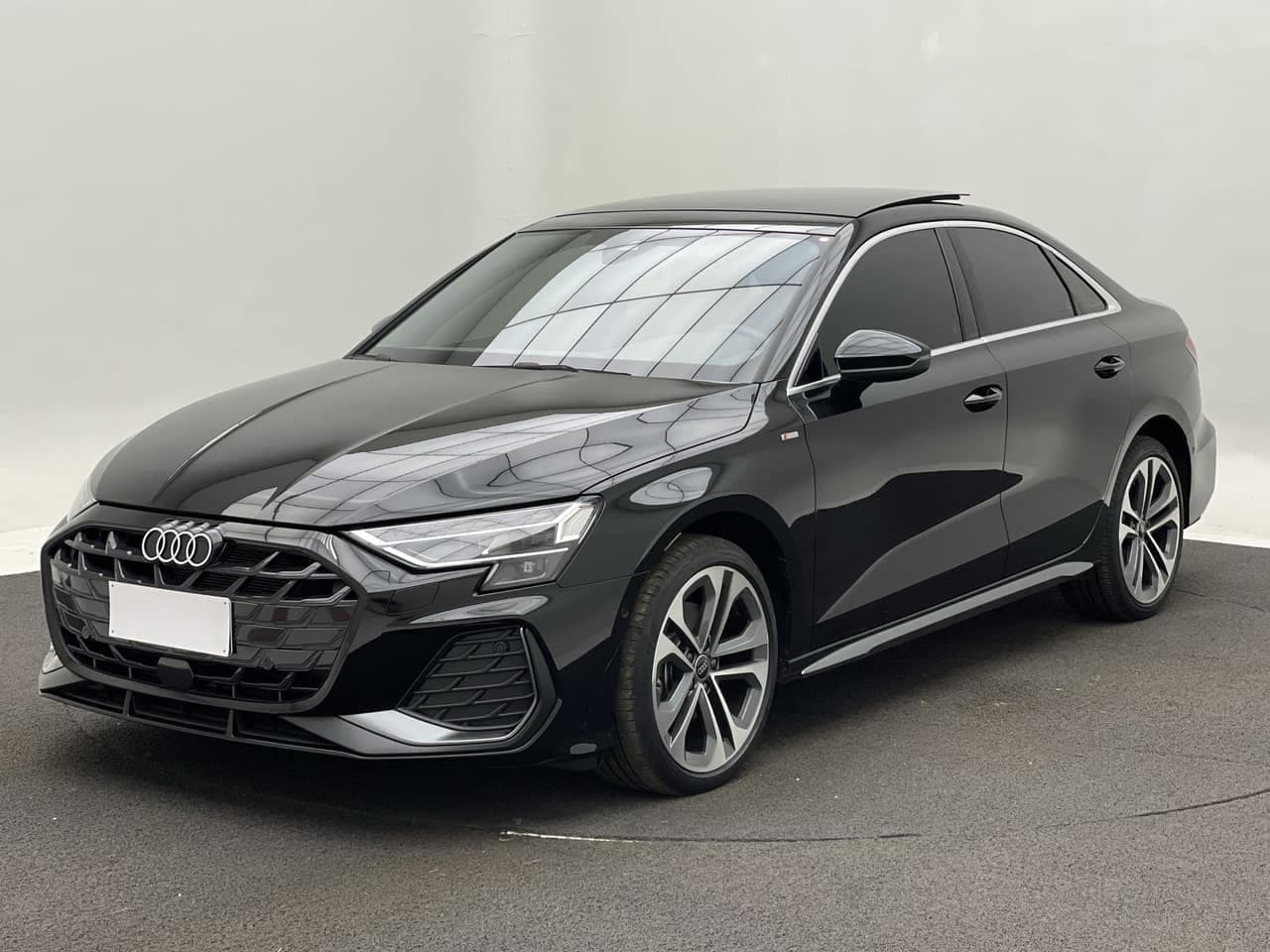 Audi A3 A3 Sedan Performance 2.0 TFSI S-tronic