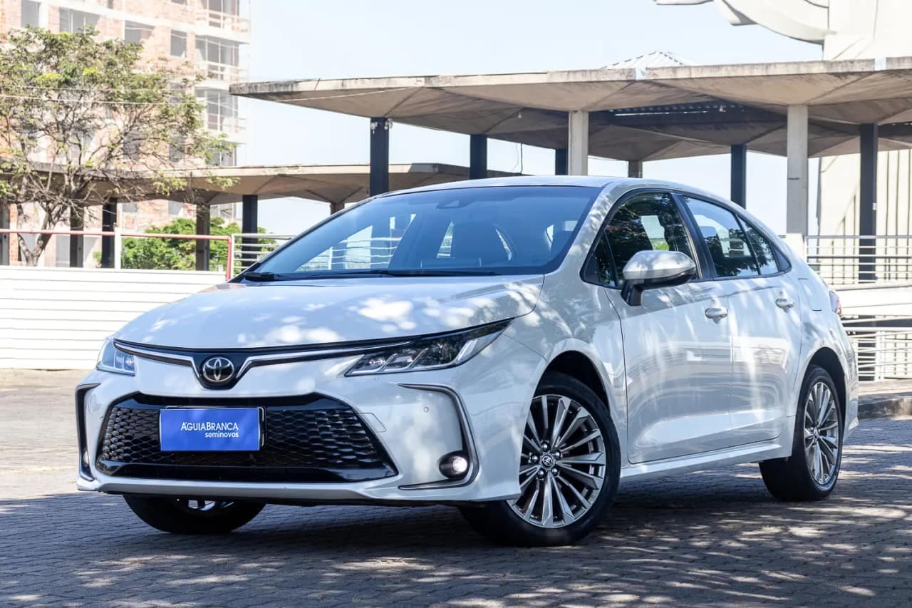 Toyota Corolla 2.0 VVT-IE FLEX XEI DIRECT SHIFT