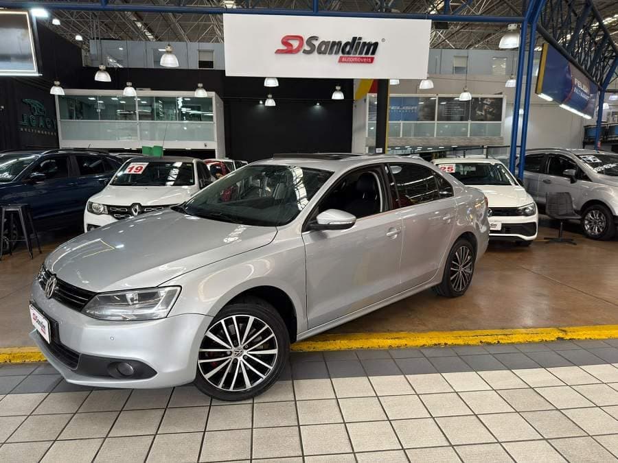Volkswagen Jetta 2.0 TSI