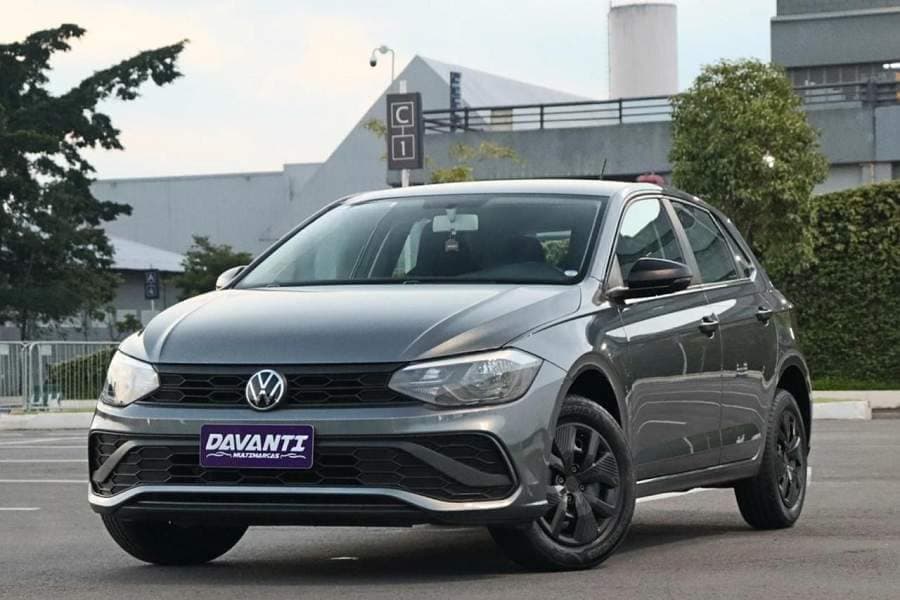 Volkswagen Polo TRACK 1.0 FLEX 12V 5P MANUAL. +MULTIMIDIA+KM BAIXO