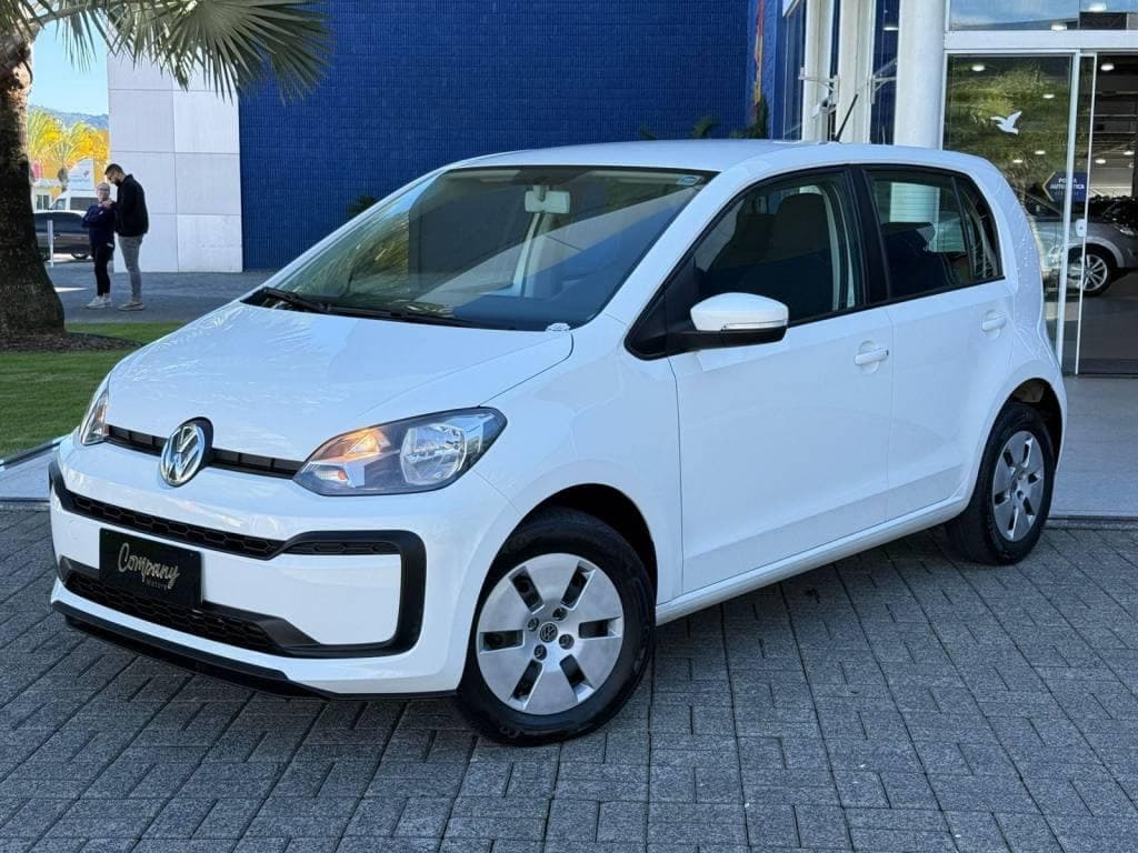 Volkswagen up! 1.0 Total Flex 12V 5p