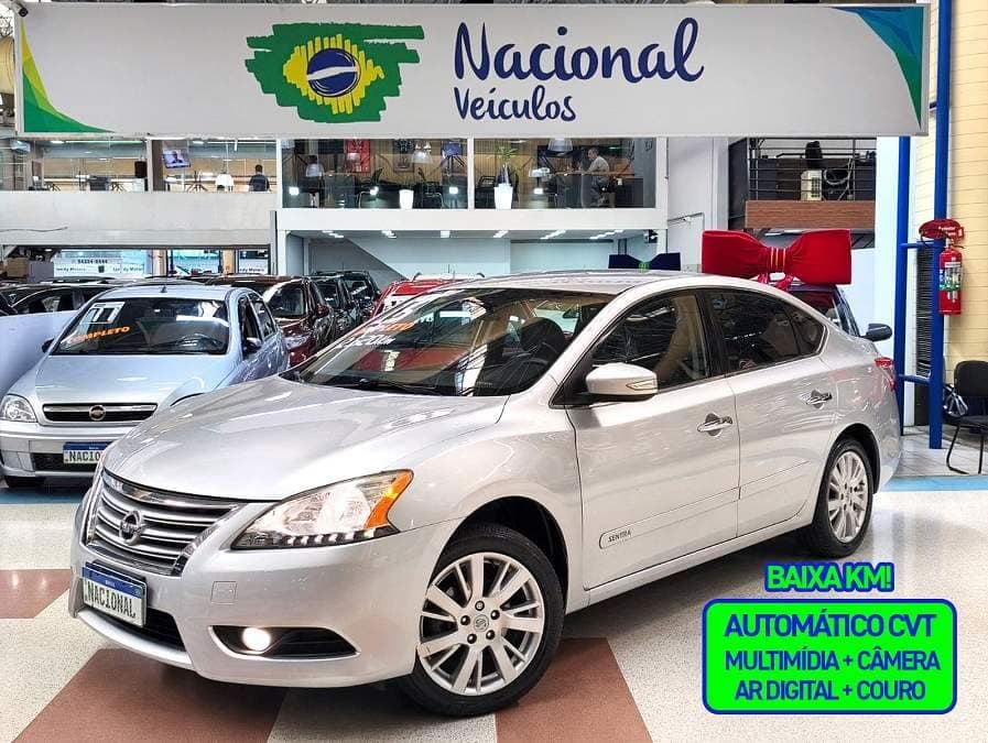 Nissan Sentra 2.0 SL MULTIMÍDIA + AR DIGITAL E COURO