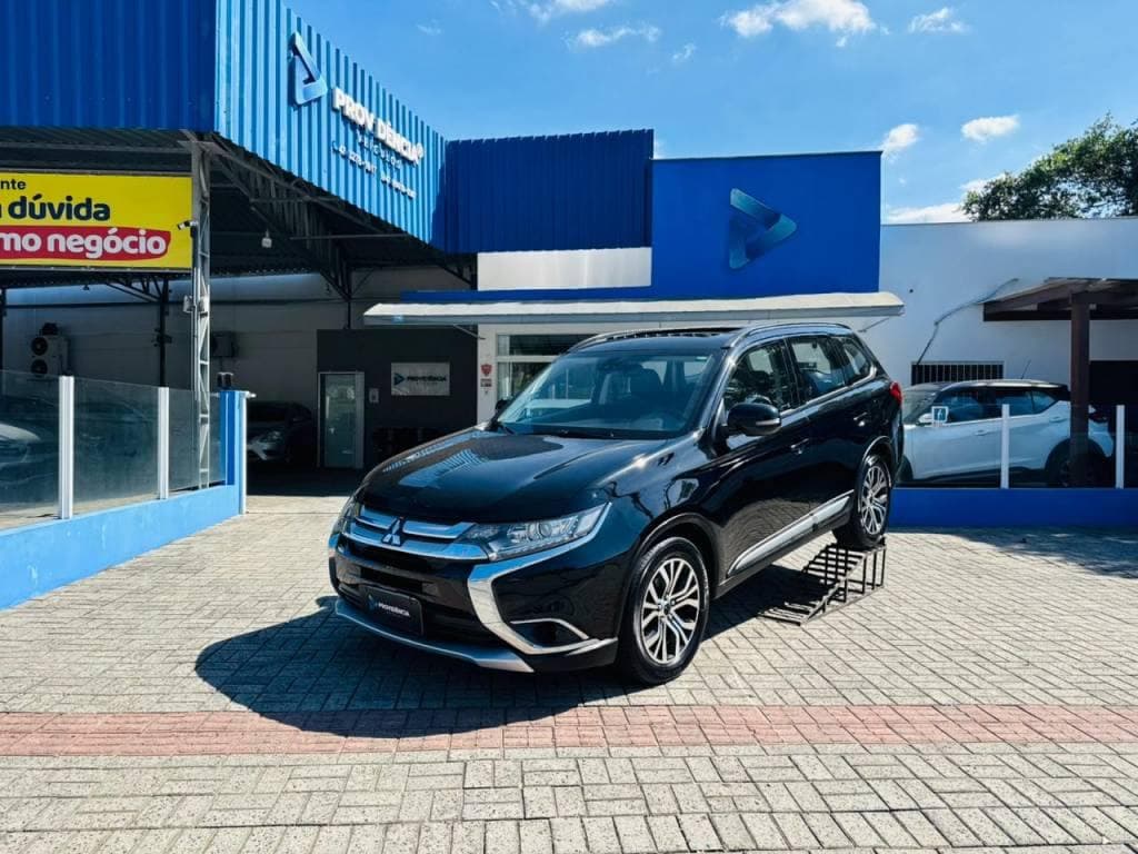 Mitsubishi Outlander 2.0 160CV AUT. 16V