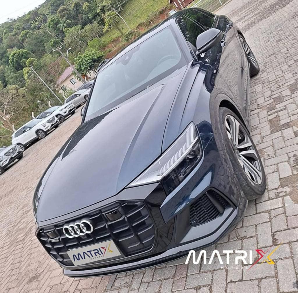 Audi Q8 3.0 PERF.BLACK TFSI QUAT. S-TR(HIBRIDO)