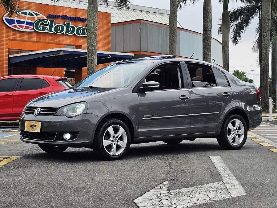 Volkswagen Polo SEDAN 1.6 COMFORTLINE COMPLETO+COURO E APENAS 79.000KM
