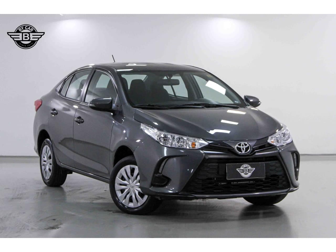 Toyota Yaris 1.5 16V FLEX SEDAN XL MULTIDRIVE