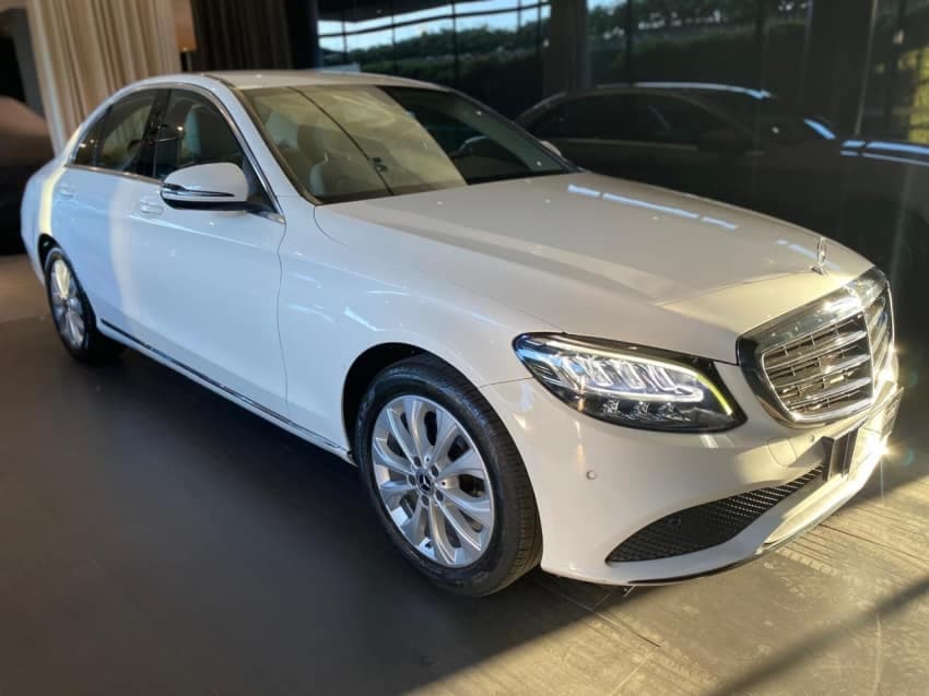 Mercedes-benz C 180 1.6 Cgi Flex Exclusive 9g-tronic 4p Automatico 2019