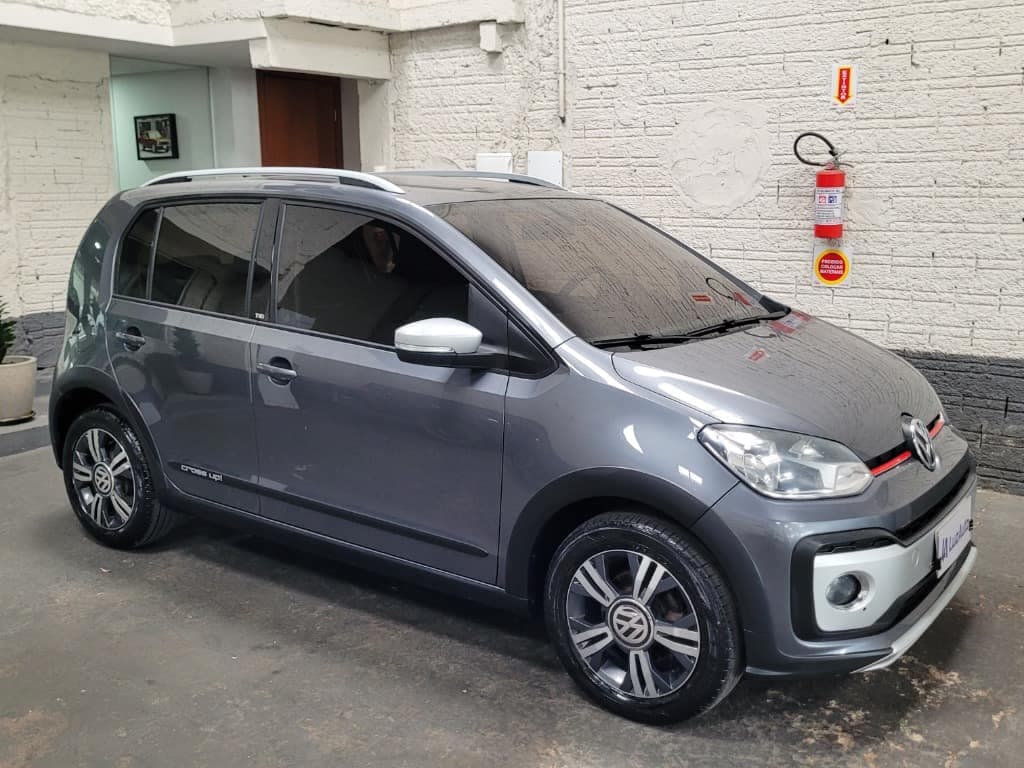 Volkswagen up! CrossUP TSI