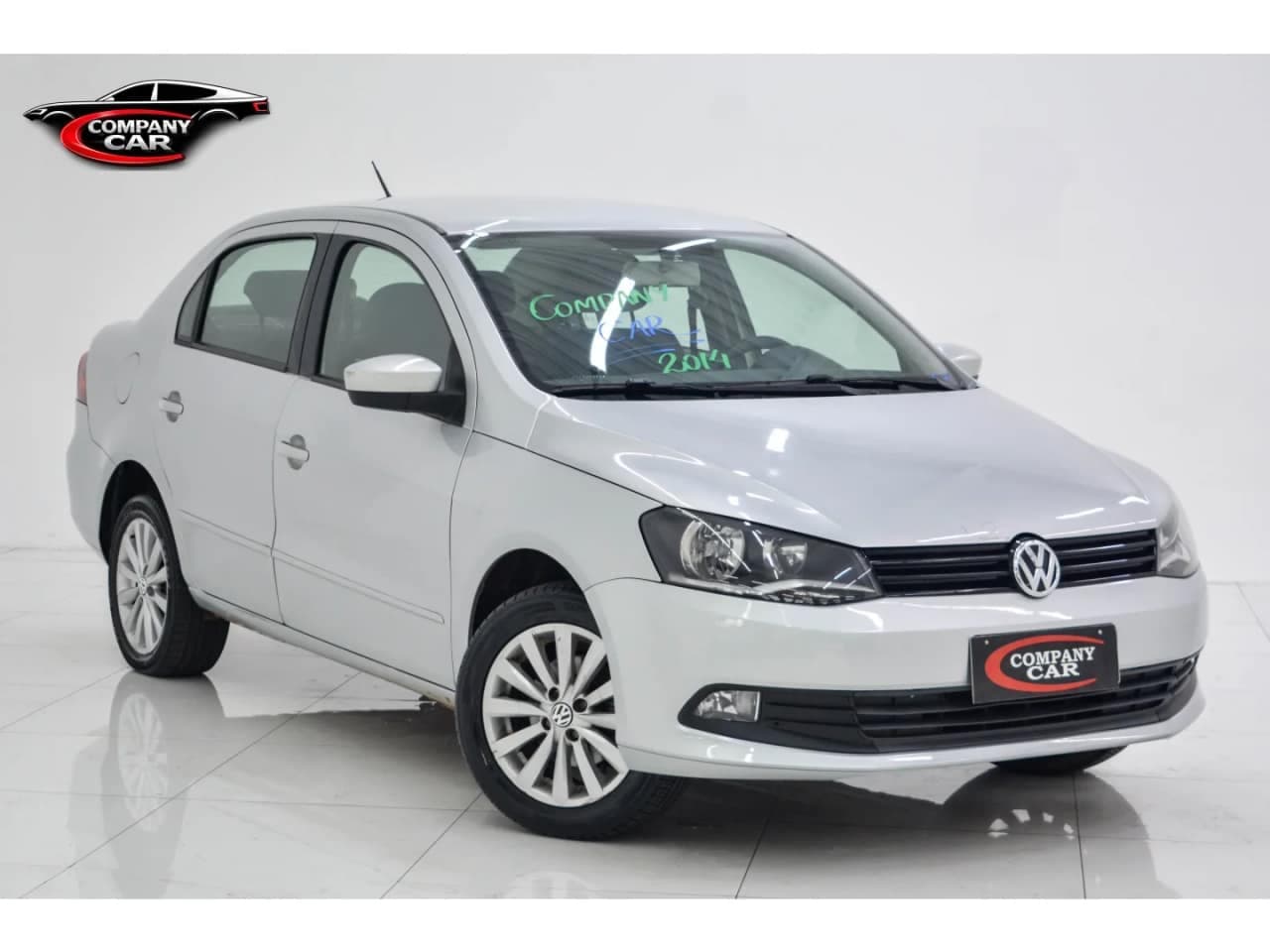 Volkswagen Voyage 1.0 MI 8V FLEX 4P MANUAL