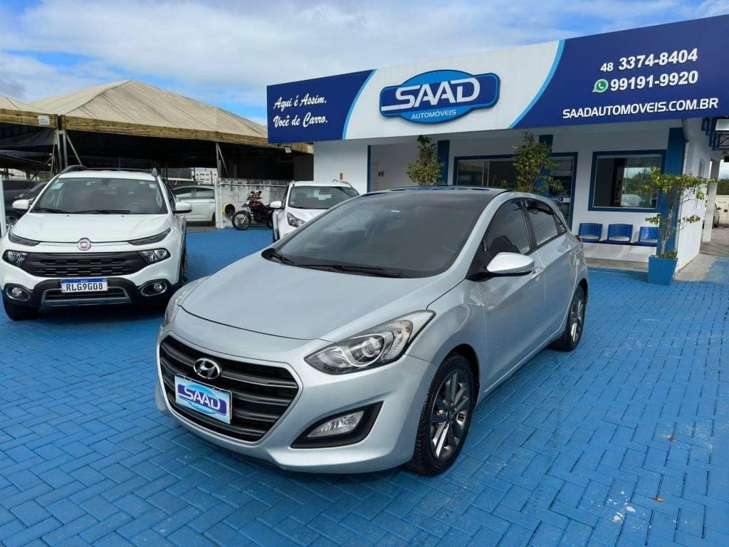 Hyundai i30 1.8 16V Aut. 5p .