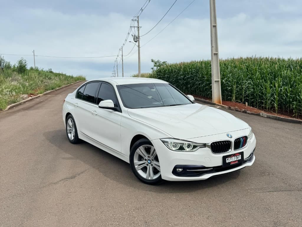 BMW 320i SPORT