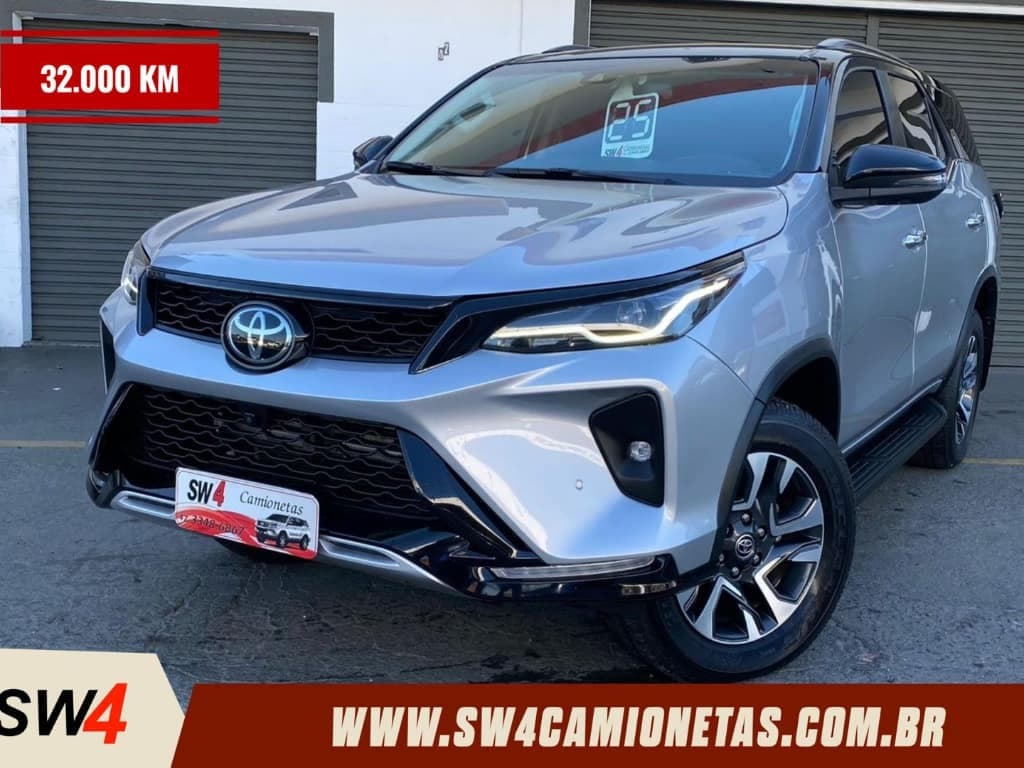 Toyota Hilux SW4 PLATINUM 7L