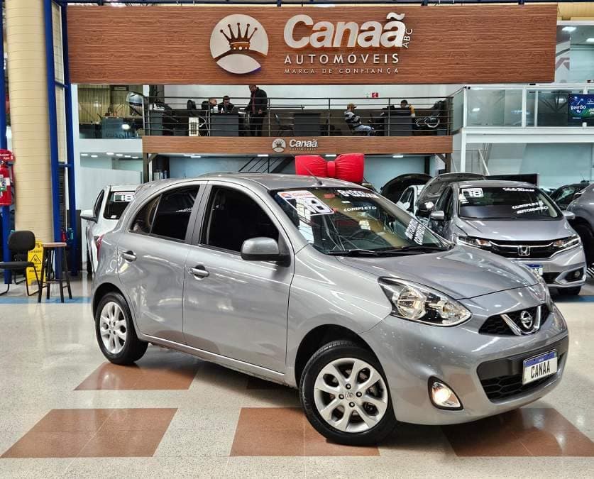 Nissan March 1.6 SV CVT
