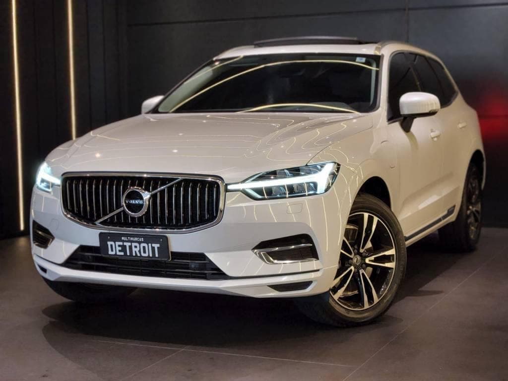 Volvo Xc60 VOLVO - XC60 2.0 T8 HYBRID MOMENTUM AWD GEARTRONIC