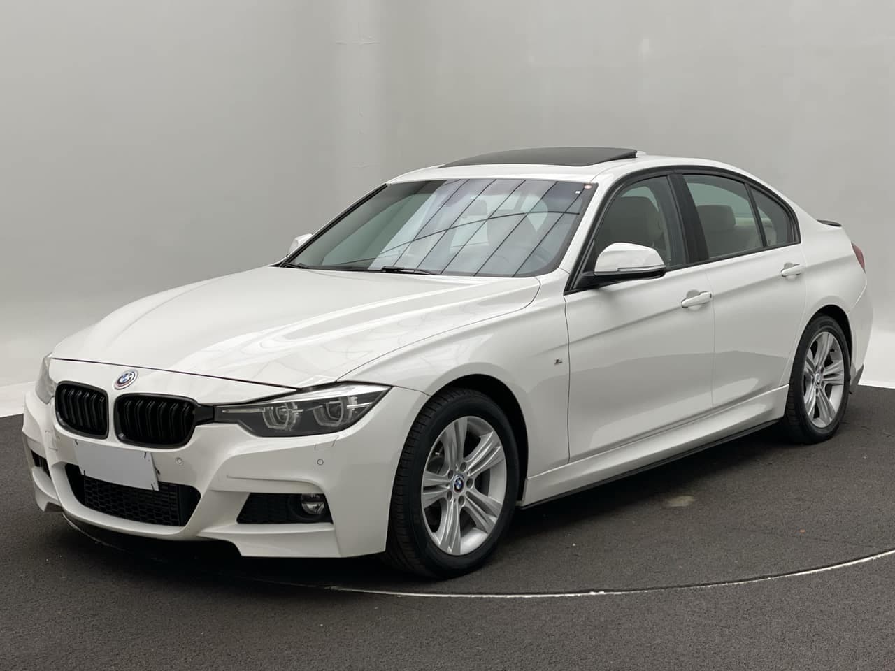 BMW 320i 320iA 2.0 TB M Sport ActiveFlex 16V 4p