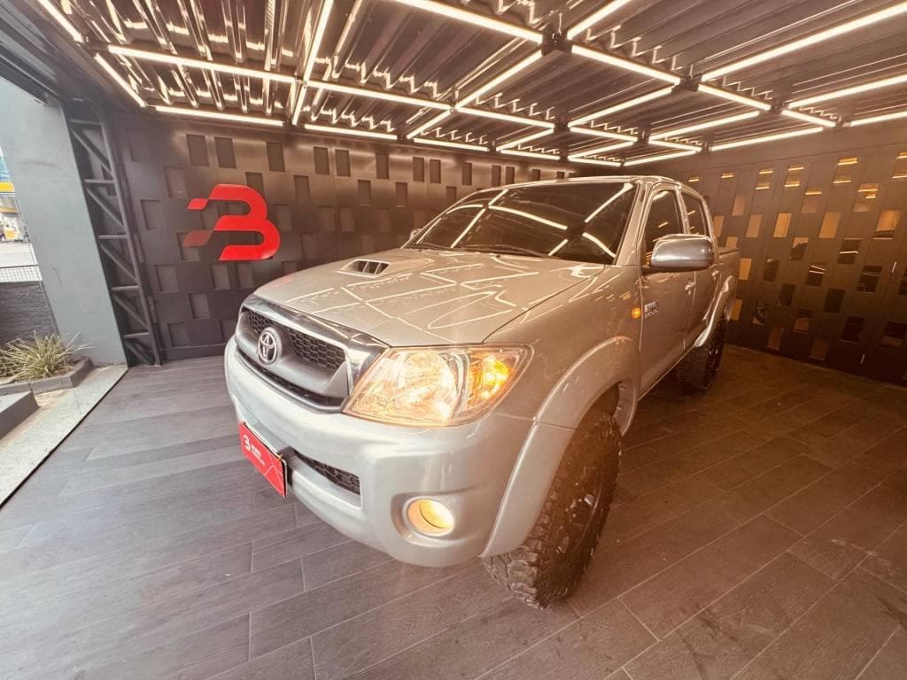 Toyota Hilux CD SRV D4-D 4x4 3.0 TDI Dies