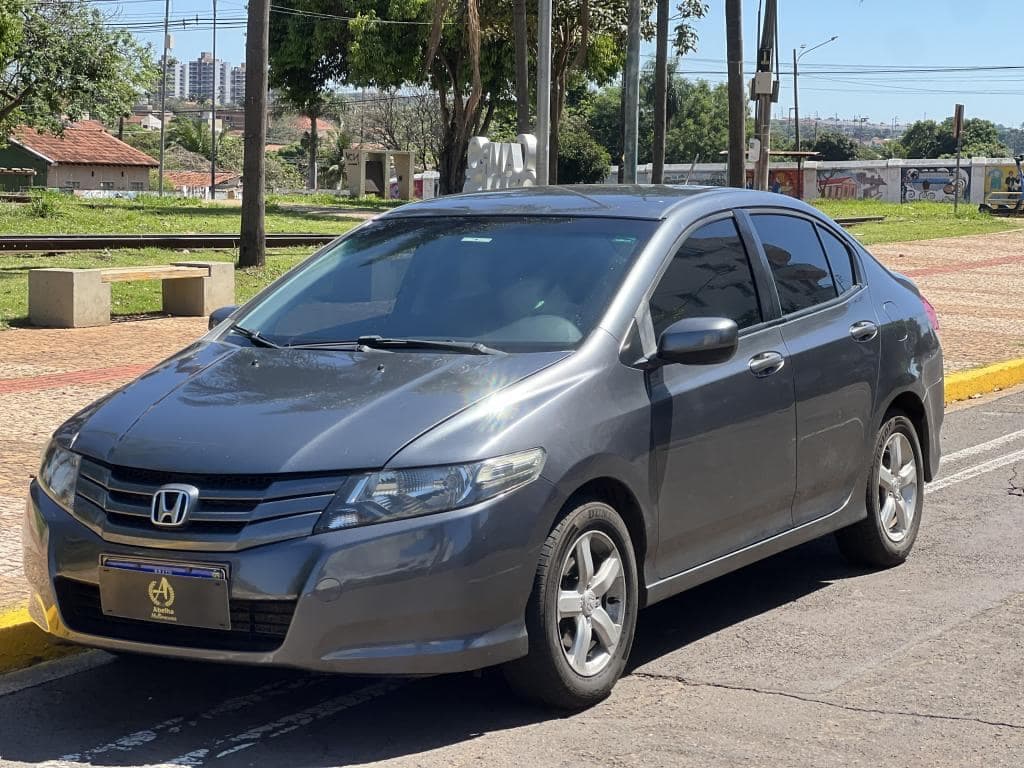 Honda CITY Sedan LX 1.5 Flex 16V 4p Aut.
