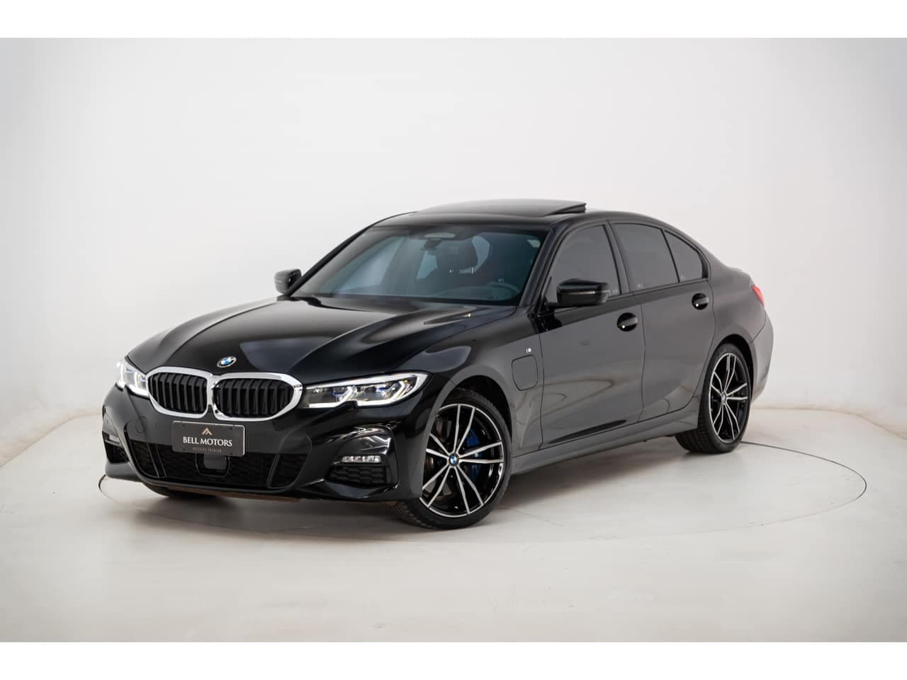 BMW 330e 2.0 16V TURBO HÍBRIDO M SPORT AUTOMÁTICO